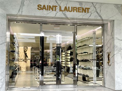 yves Saint Laurent store locations